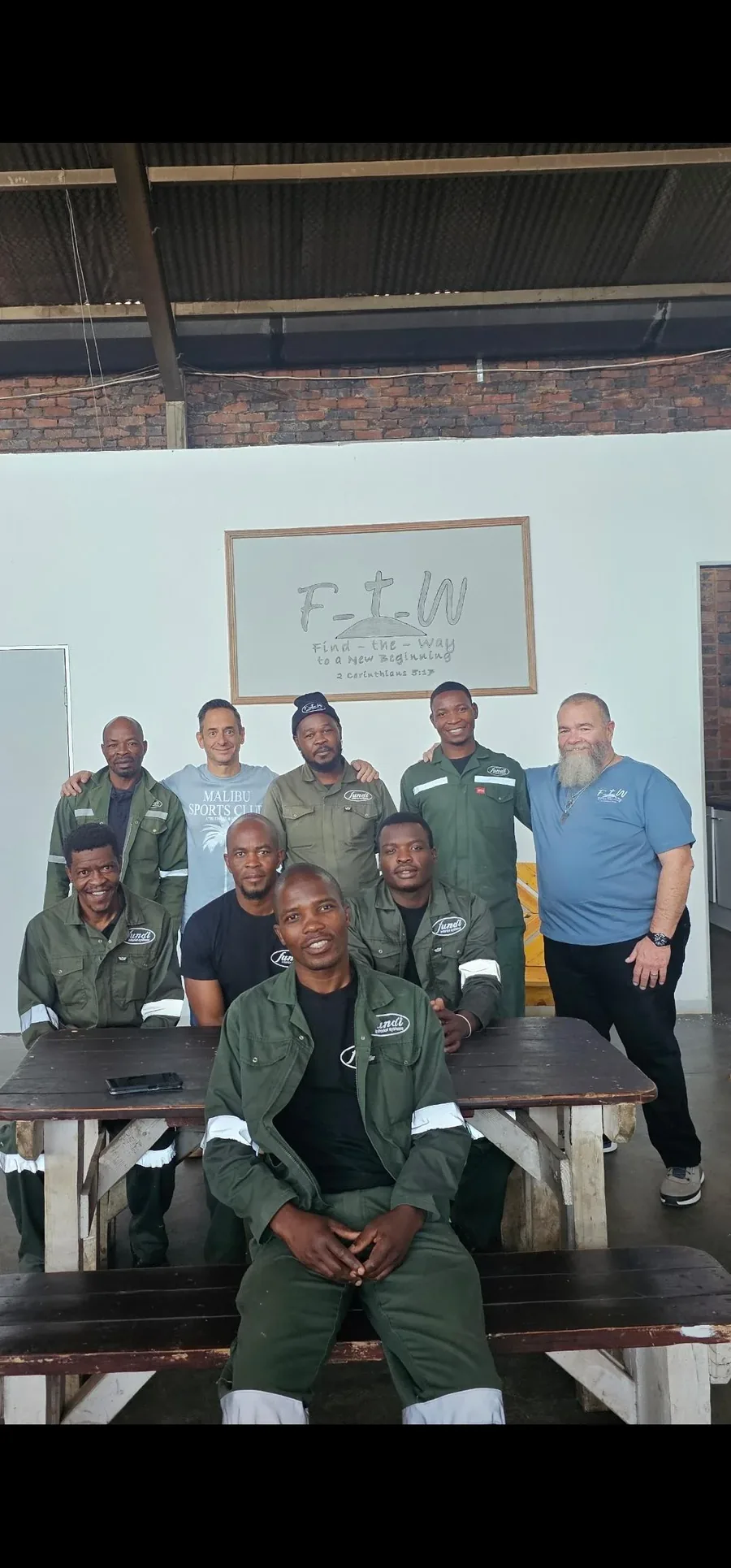 Fundi team